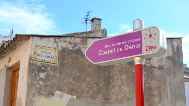 Subida al Castillo Dénia 766x511 a